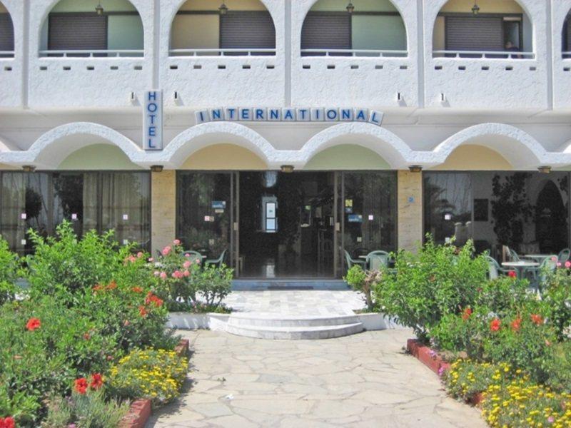 International Hotel Kos-stad Buitenkant foto